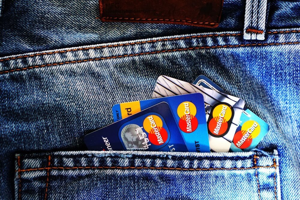 credit-card-in-jean-pocket.jpg